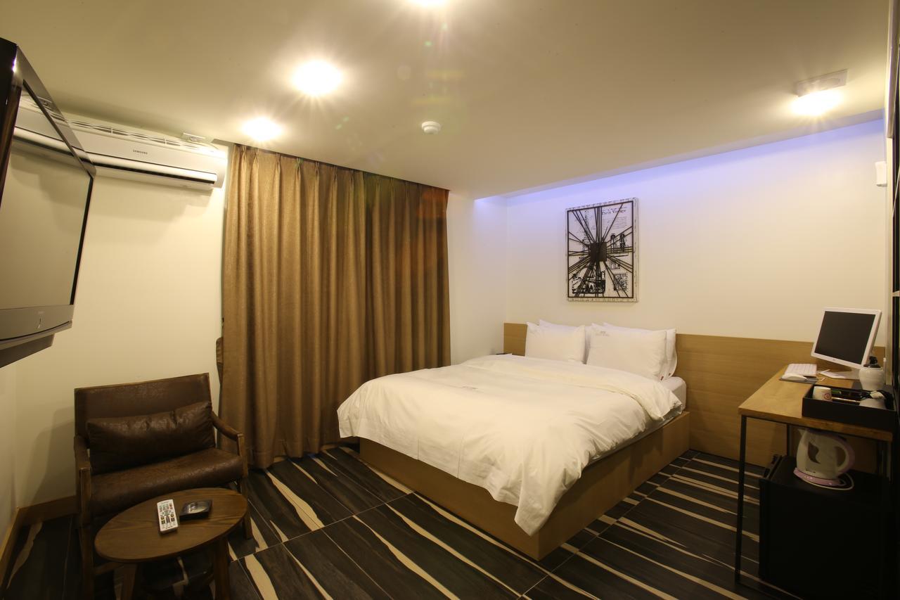 Guri Cello Hotel Extérieur photo