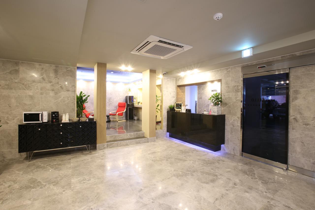 Guri Cello Hotel Extérieur photo
