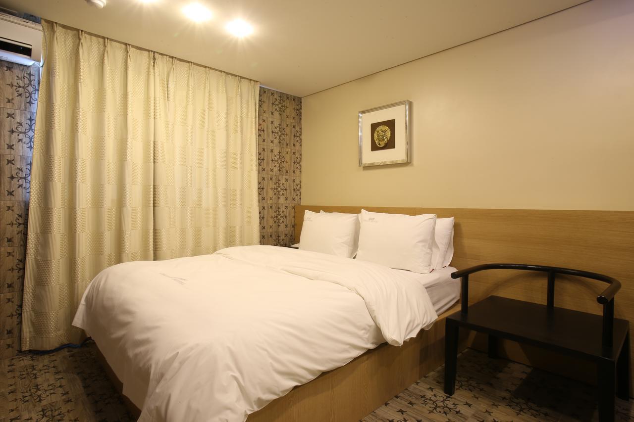 Guri Cello Hotel Extérieur photo