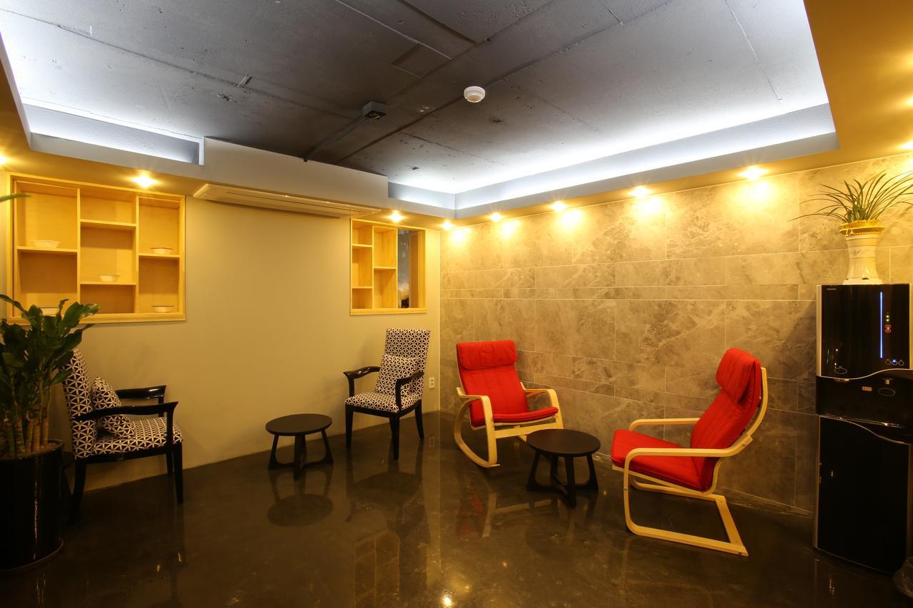 Guri Cello Hotel Extérieur photo